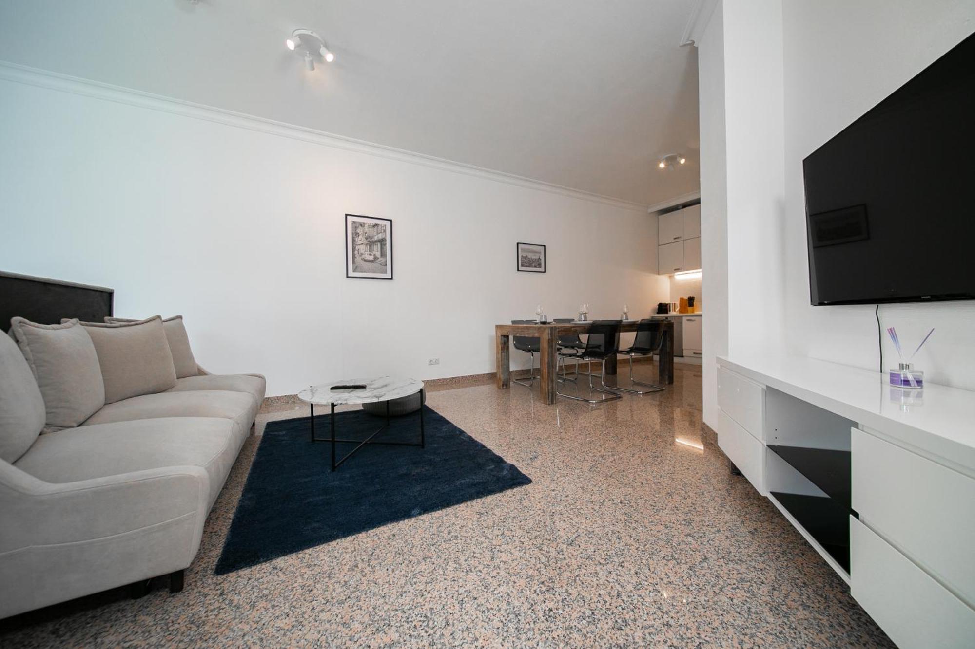 - Kitchen & More Apartment *